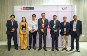 Gobernador Gilmer Horna y ministro de Agricultura se reúnen para impulsar proyectos de infraestructura de riego