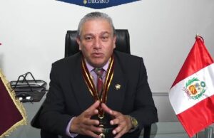 Decano CCPL, Onofre Pizarro:»Congreso debe elegir un profesional idóneo en Contraloría»