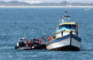 PRODUCE presenta canales para reportar denuncias de actividades ilegales de pesca