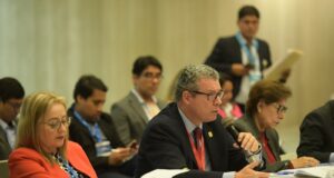 MINEDU compromete asistencia técnica a regiones para cierre de brechas y mejora de la calidad de la educación