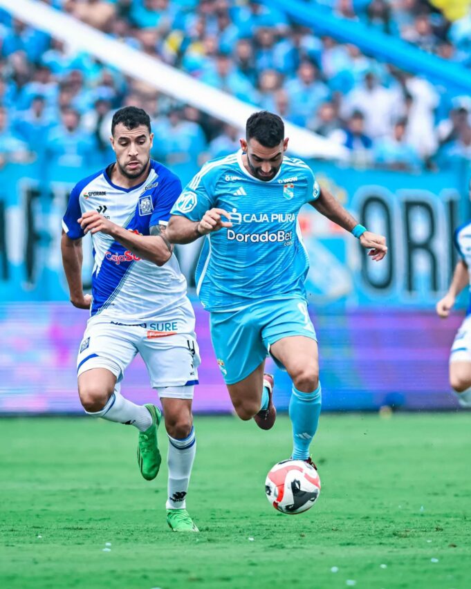 Sporting Cristal retomó la punta del Apertura al ganarle 2-1 a Alianza Atlético