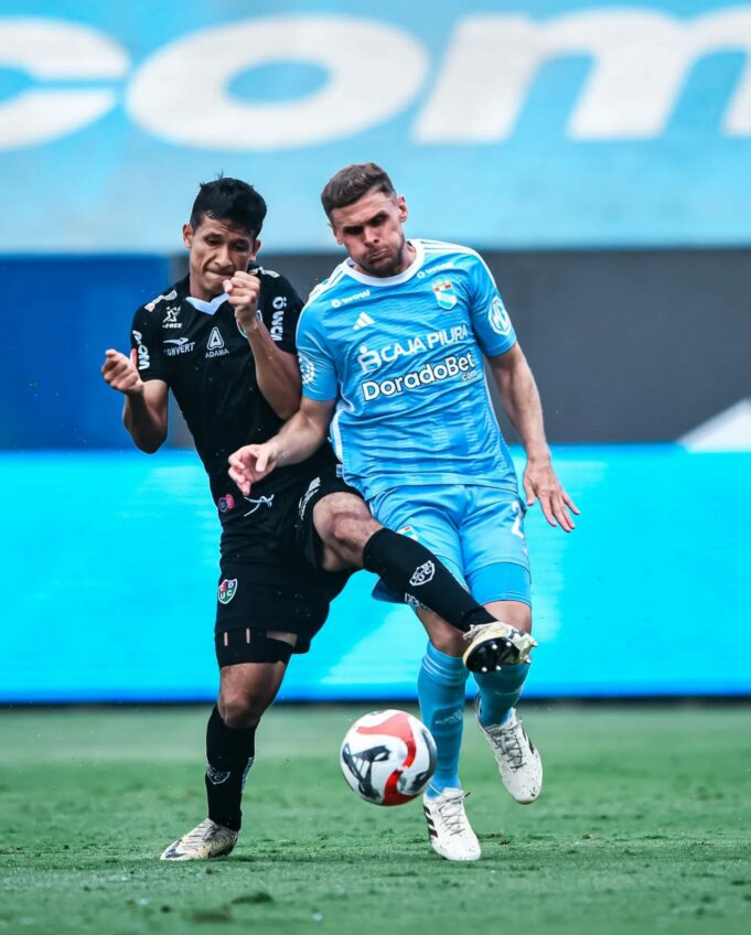 Sporting Cristal goleó a Unión Comercio 5-1 y volvió a la cima del Apertura