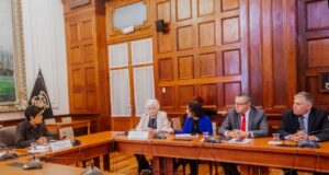 Congresista Norma Yarrow se reunió con directores de Cedro y Pensión 65