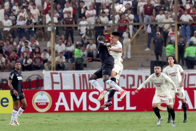 Universitario perdió con Botafogo 1-0 y solo le queda pelear ir a la Copa Sudamericana
