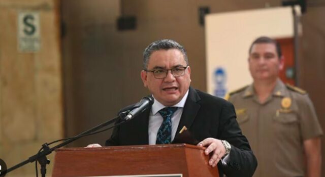 Santivañez: “Efectivos policiales estánsujetos a procedimientos disciplinarios”