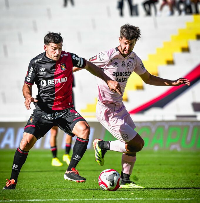 Melgar derrotó a Sport Boys 2-1 en Arequipa y recuperó el tercer lugar