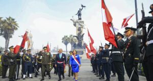 Dina Boluarte en aniversario de la Batalla de Arica: «Mi gobierno continúa legado de Bolognesi»
