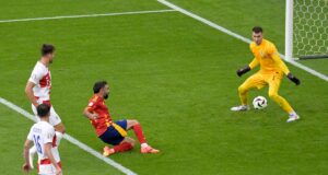 España goleó a Croacia 3-0 en el debut de la Eurocopa