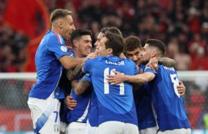 Italia ganó con lo justo a Albania 2-1 en su estreno de la Eurocopa