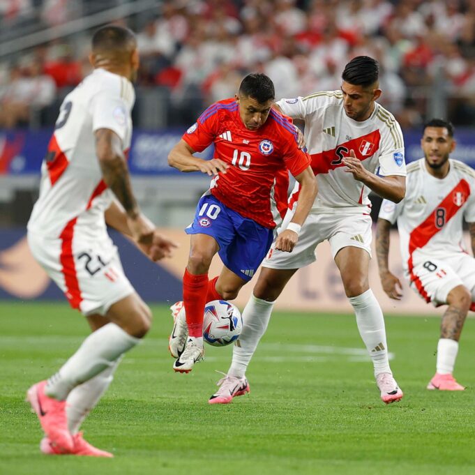 Selección de Perú empezó con empate ante Chile 0-0 en Texas su participación en Copa América