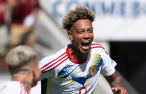 Venezuela sorprendió al ganarle a Ecuador 2-1 en el debut del Grupo «B» de la Copa América