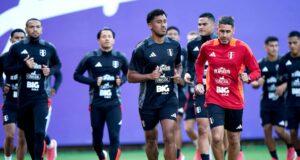 Renato Tapia no viajó con la Selección y descartó jugar la Copa América