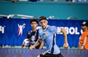 Uruguay ganó en el estreno a Panamá por 3-1