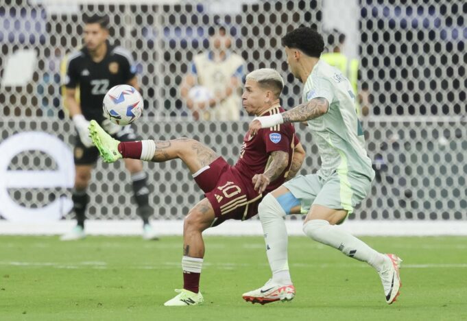 Venezuela le ganó a México 1-0 y es el segundo clasificado a cuartos de final