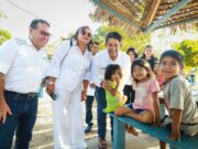 Ucayali: ministro Demartini supervisó transporte aéreo de alimentos de Qali Warma para más de 800 escolares de la frontera con Brasil