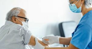 Ocho de cada diez muertes por Covid-19 corresponden a adultos mayores