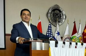 “La Contraloría paralizó en 7 años obras por 25,000 millones de soles”