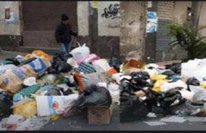 La Fiscalía en Materia Ambiental exhortó al alcalde de Lima Rafael López Aliaga por acumulación de basura en calles del Cercado de Lima
