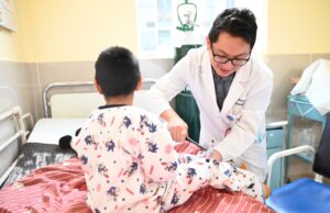 Los entregados, valientes y cariñosos padres del INSN