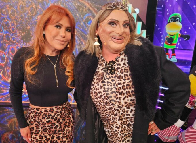 No la sueltan! Carlos Álvarez vacila a Jessica Newton con su imitación en el programa de Magaly Medina