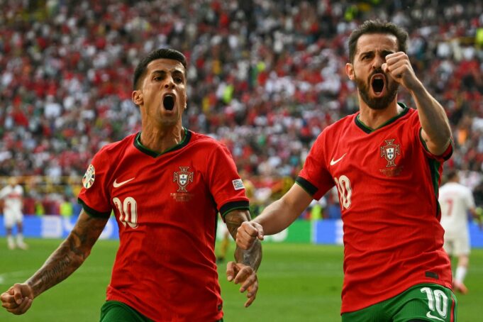 Portugal goleó a Turquía 3-0 y se clasificó a los Octavos de Final de la Eurocopa
