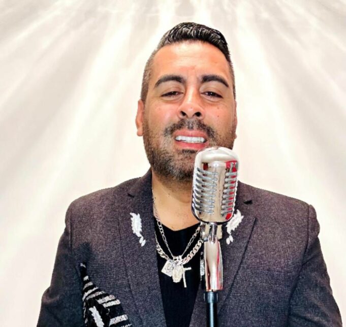 ‘Jeque de la salsa’ recuerda concariño a Rosangela Espinoza