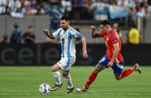 Argentina le ganó a Chile en el final con gol de Lautaro Martínez y clasificó