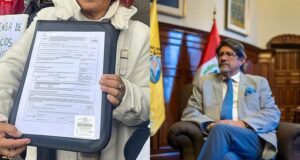 El pueblo empieza a despertar