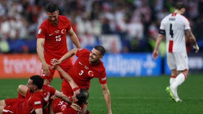 Turquía se impuso con autoridad a Georgia 3-1