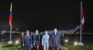 Presidente Daniel Noboa arriba al país para Gabinete Binacional Perú-Ecuador