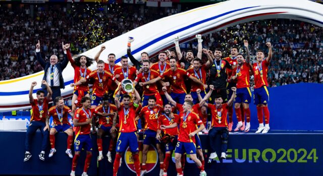 España logró su cuarto título de la Eurocopa 2024 al vencer a Inglaterra 2-1
