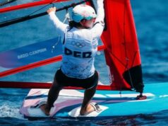 María Belén Bazo sigue en carrera en Vela de los Juegos Olímpicos París 2024