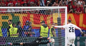 Portugal en definición de penales eliminó a Eslovenia y pasó a Cuartos de Final