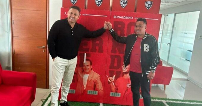 Christian Cueva cerca de firmar por Cienciano del Cusco por el Clausura
