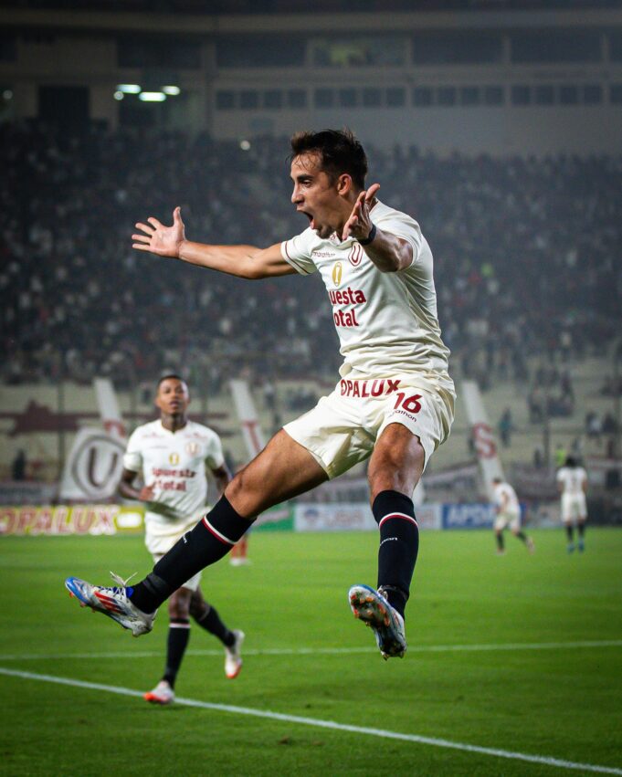 Universitario no tuvo piedad con Carlos Mannucci y lo goleó 6-0 en el «Monumental»