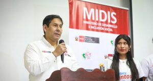 Cusco: ministro Julio Demartini reconoció el esfuerzo de 230 jóvenes de hogares Juntos por ganar la Beca 18 para seguir estudios superiores