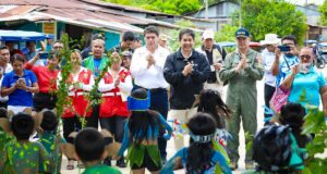Loreto: En frontera con Colombia Midis brinda servicio de Movitambos para traslado de estudiantes en comunidades nativas