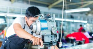 ¿Te apasiona el rubro textil? Conoce las 4 carreras más demandadas por esta industria