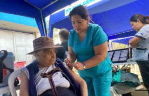 Midis y el Minsa fortalecen servicios para ampliar cobertura a la población adulta mayor