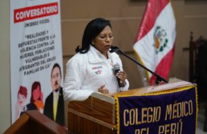 Ica: ministra Hernández resalta importancia de prevenir la violencia contra la mujer y el grupo familiar