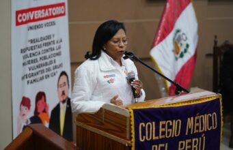 Ica: ministra Hernández resalta importancia de prevenir la violencia contra la mujer y el grupo familiar