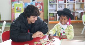 Innovación Educativa: Colegios potencian en adolescentes una mayor comprensión del entorno fuera del aula