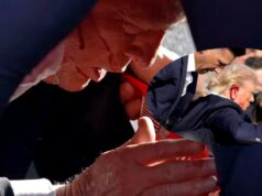 Donald Trump: «Me dispararon en la oreja derecha»