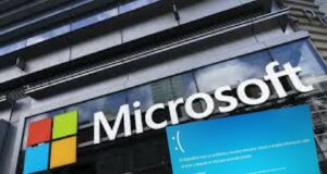 Un apagón informático en el sistema de Microsoft provoca caos a nivel mundial en aerolíneas, bancos, hospitales y medios