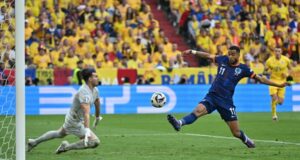 Países Bajos goleó a Rumania 3-0 y se metió a los Cuartos de Final de la Eurocopa