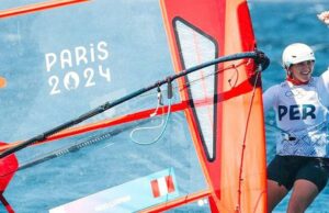 María Belén Bazo ganó diploma olímpico en París 2024 al quedar cuarta en el Windsurf