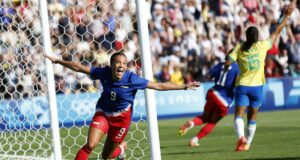 Estados Unidos es el campeón olímpico del fútbol femenino al imponerse a Brasil 1-0