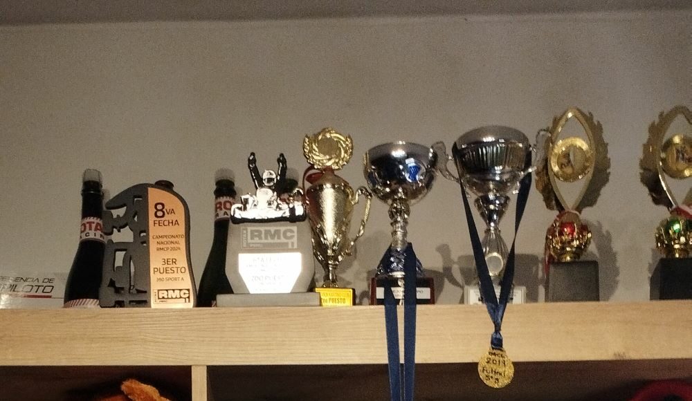 Diego Cortez se estrenó con podio en el Campeonato de Karting Rotax Max Challenge Perú