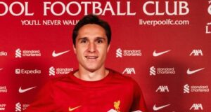 Liverpool de Inglaterra fichó al italiano Chiesa por 15 millones de euros