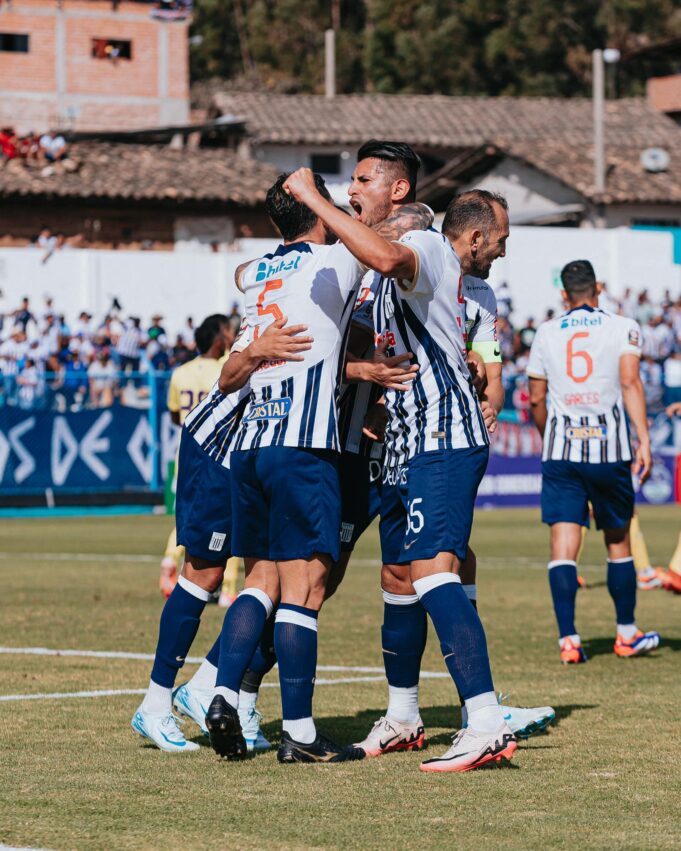 Alianza Lima quedó de líder solitario al vencer de visitante a Comerciantes Unidos 3-1